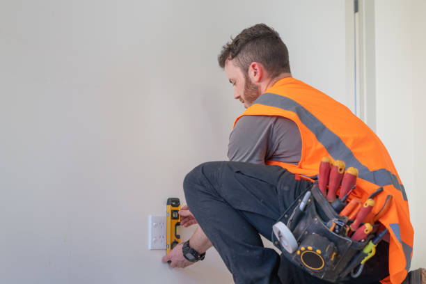 Best Circuit Breaker Repair  in Santa Fe Springs, CA